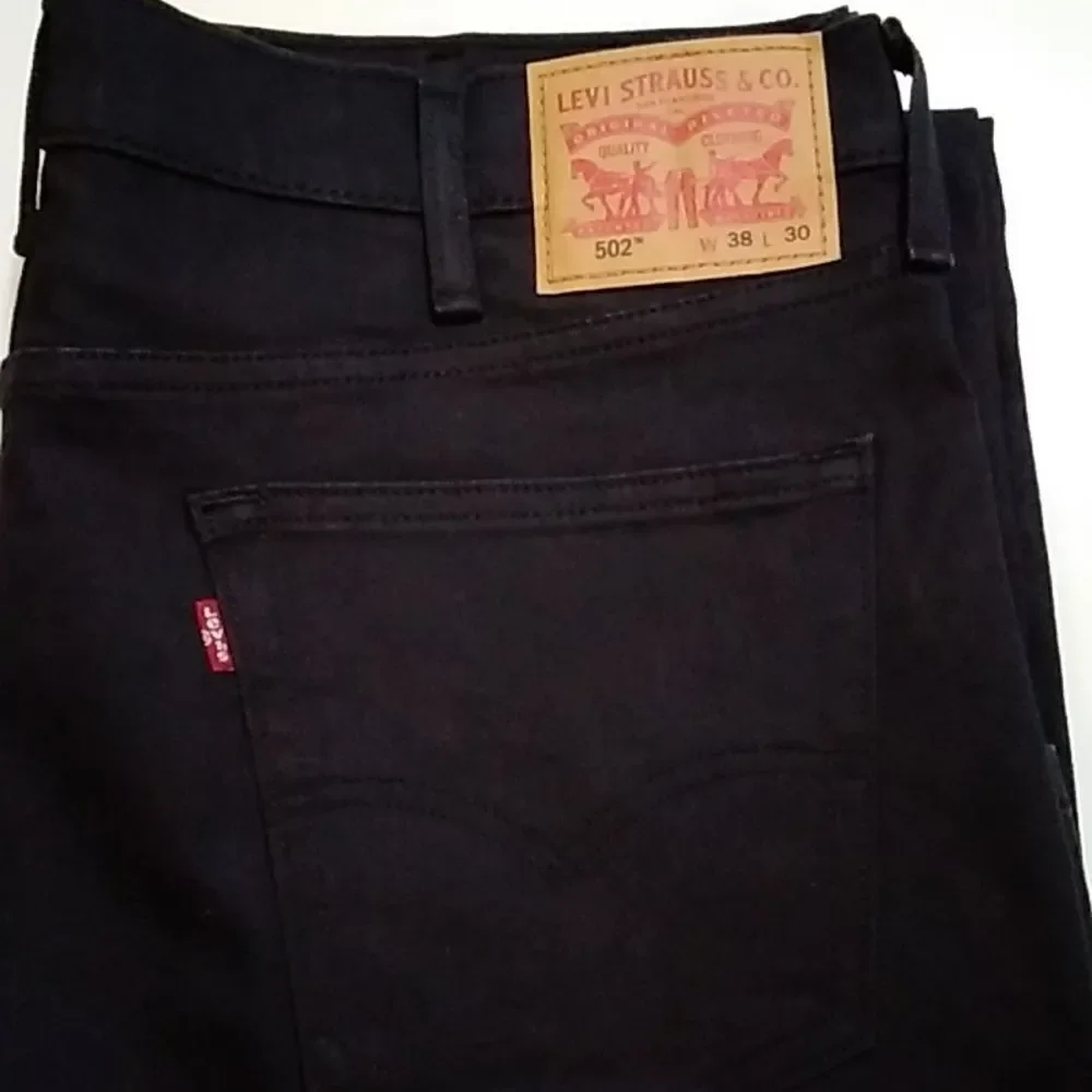 Vintage Levi’s 502 Men Jeans Size W38 L30
